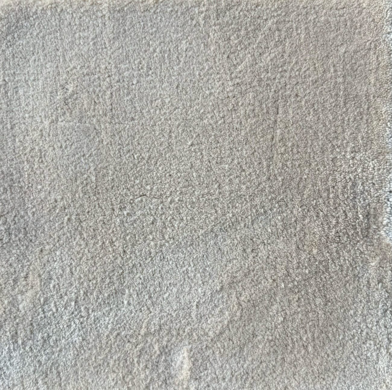 FEATHER TOUCH - Image 4